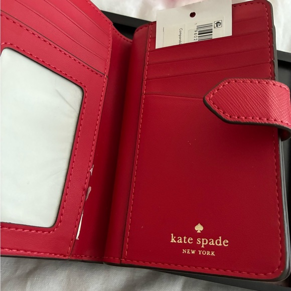 Kate Spade Vibrant Red Zip Wallet - Picture 8 of 13